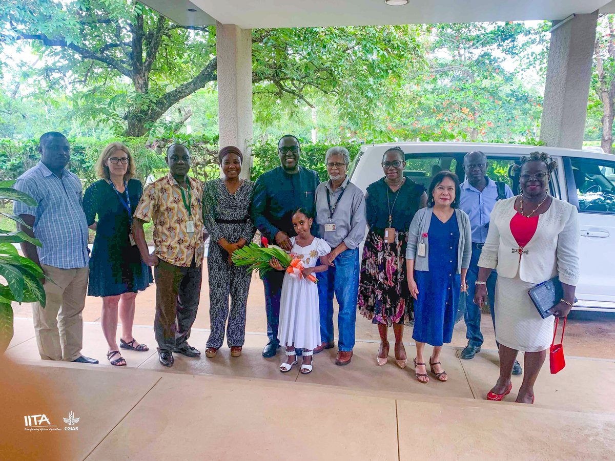 #GoodMorningTwitter 
Dr <a href="/simeonehui/">Simeon Ehui</a> resumes office as IITA's 8th Director General &amp; <a href="/CGIAR/">CGIAR</a> Regional Director for #Africa today in #Ibadan.
.
<a href="/iitagenebank/">IITA Genetic Resources Center</a> <a href="/IITABioscience1/">IITA-Bioscience</a> <a href="/iitabip/">IITA Business</a> <a href="/IITAYOUTHAGRIP/">IITA Youth Agrip</a> <a href="/iitagoseedltd/">IITA GoSeed</a> <a href="/IITAForest/">IITA Forest Center</a> @iita_uganda <a href="/IItaSahelhub/">IITA SAHEL HUB</a>