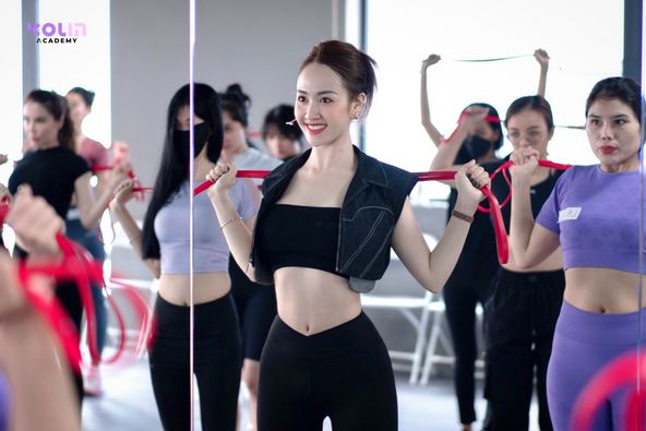 vutra_mi's tweet photo. Đi tập gym https://t.co/PAbVkCy393