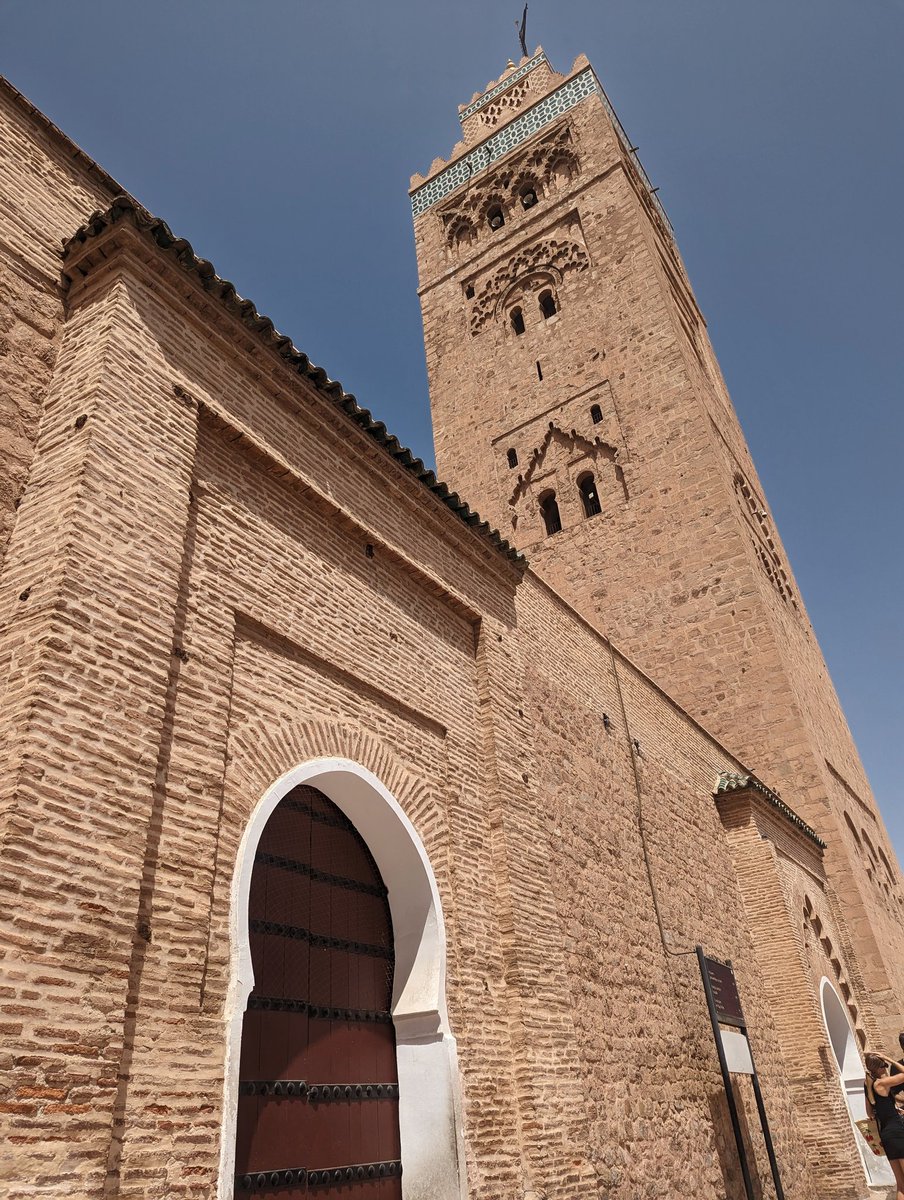 ExpeditionsTAHS's tweet photo. A lovely walk around Koutoubia before lunch and the bus to the airport. Last day and what a scorcher! https://t.co/vOwTDNXVxV