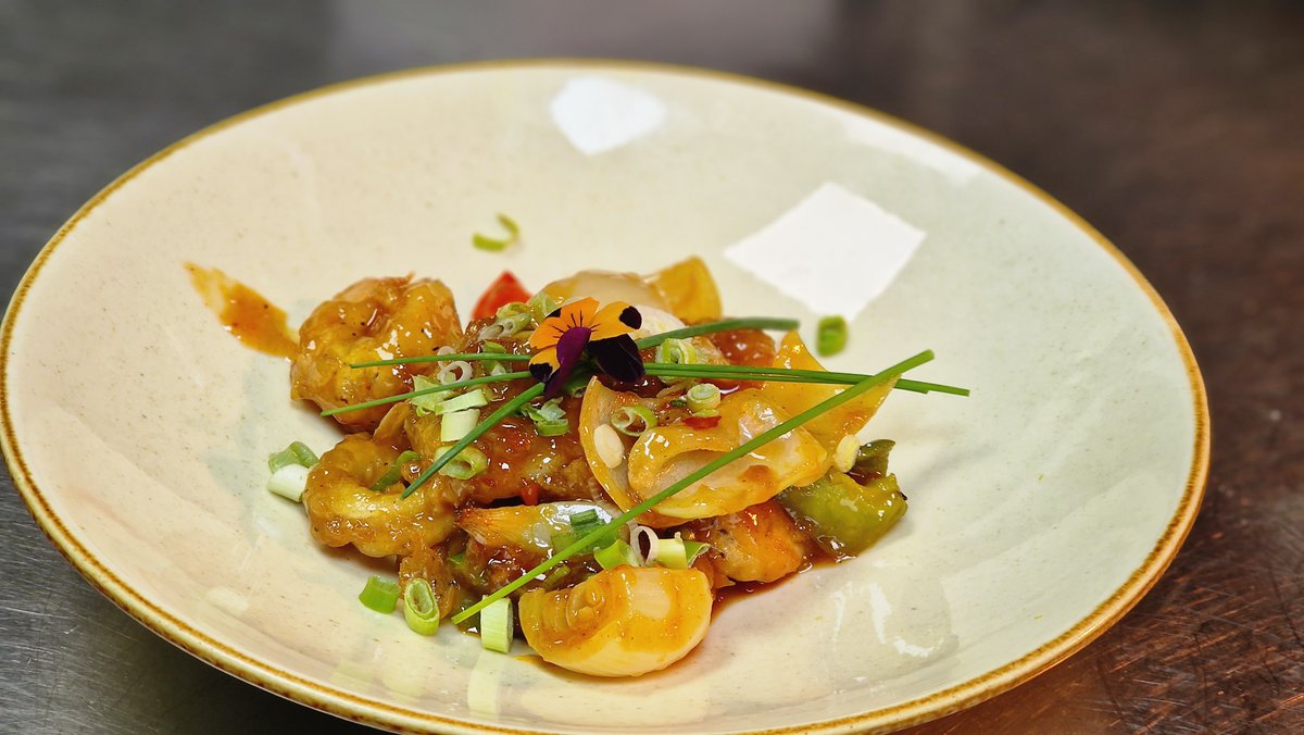 At Umami Restaurant, we take immense care in preparing each and every dish. Our passion lies in creating visually appealing and mouth-wateringly delicious meals while adhering to the highest standards of hygiene. 
Booking and Enquiry: umamiharborne.com