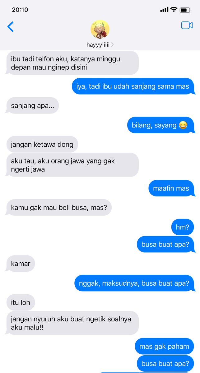 mbacanta's tweet photo. #kavehtham tiga utas.
// sedikit nsfw 

perihal beli busa dan akibat hirup kemeja. https://t.co/zJR4gXLmdV