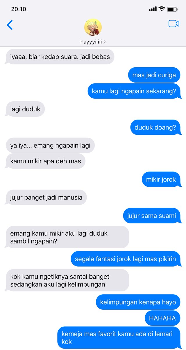 mbacanta's tweet photo. #kavehtham tiga utas.
// sedikit nsfw 

perihal beli busa dan akibat hirup kemeja. https://t.co/zJR4gXLmdV