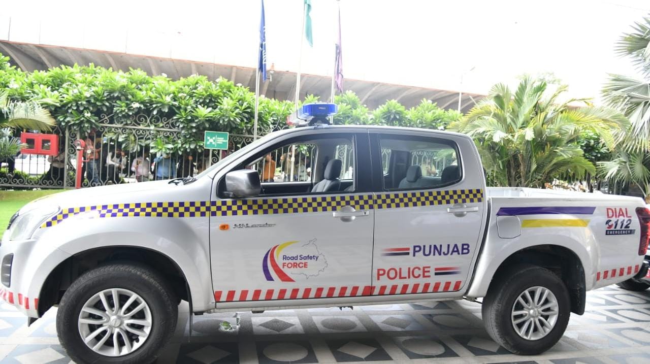 DGP Punjab Police on X: "Thank You CM @BhagwantMann for the finalisation of  the Sadak Surakhya Force (#SSF) uniforms and vehicles. #SSF consists of  specially trained armed police personnel, will be deployed