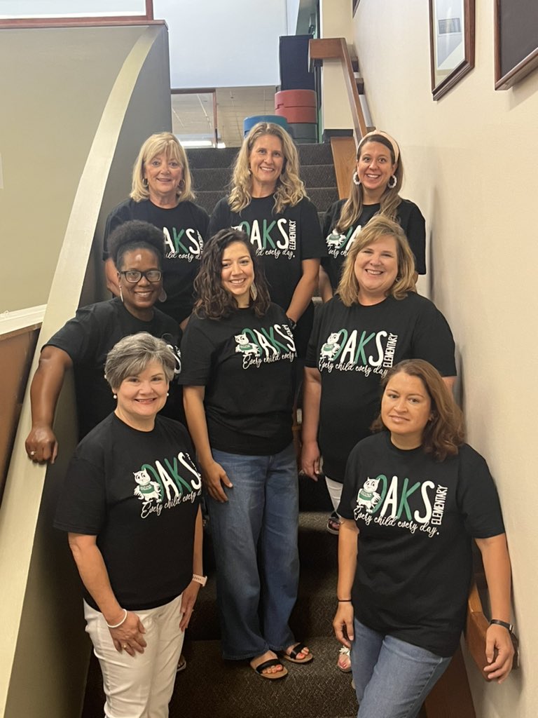 The support staff here at Oaks is ready for a FANTASTIC year! <a href="/HumbleISD_OE/">Oaks Elementary</a> #everychildeveryday