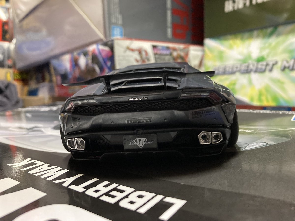 nbdwx968's tweet photo. #リバティウォーク
 #LIBETYWALK
 #LBWK
 #LBworks
ランボルギーニウラカンver.2
 #アオシマ https://t.co/Dh4SCdh2Se