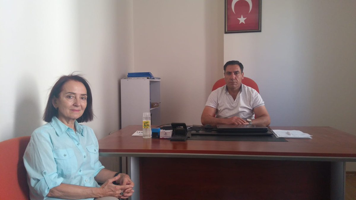 van_sube's tweet photo. Vatan Partisi Van İl Başkanı Akile Çevik, Şube Başkanımız @erhanugurluu 'yu ziyaret ederek tüketici hakları ve Fahiş fiyatlar  konusunda istişarelerde bulundular .Nazik ziyaretleri için sayın başkan ve yönetim kurulu üyelerine teşekkür ediyoruz.
@erhanugurluu @tumisgenelbask https://t.co/xV67kOVbgs