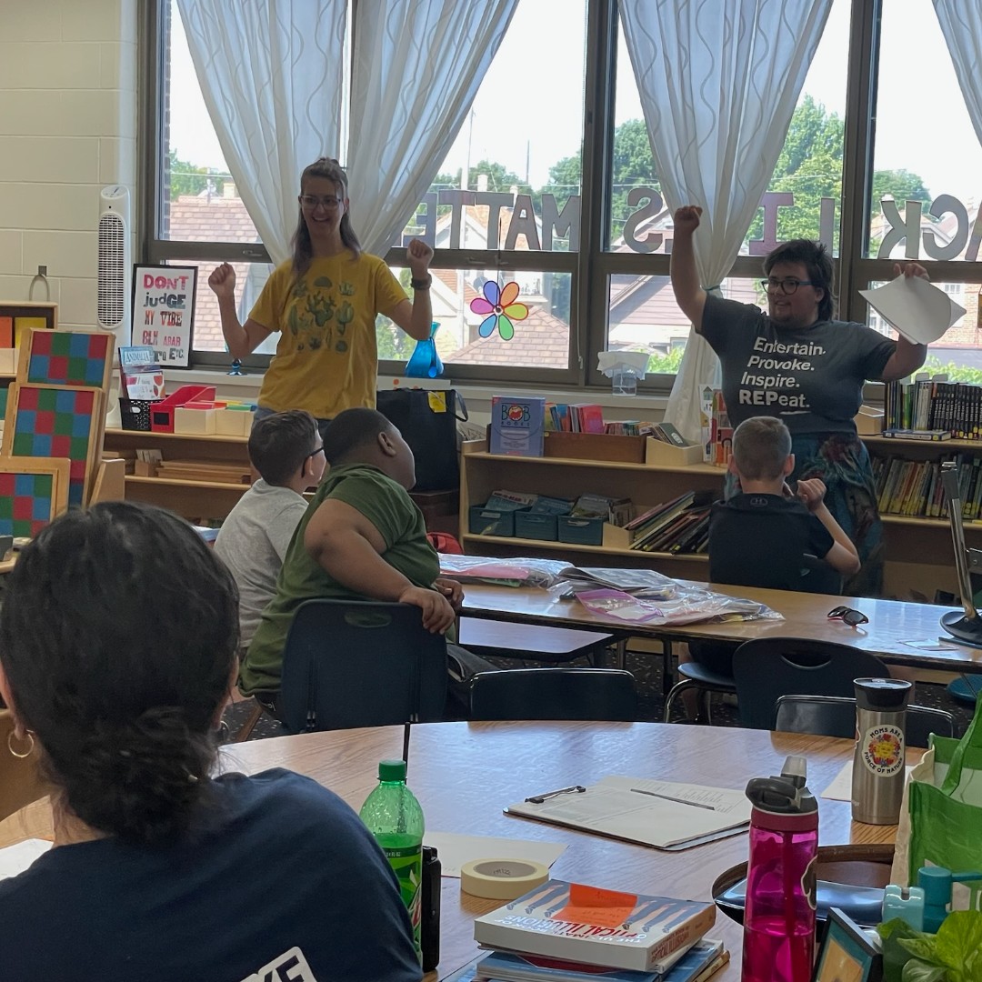 MilwRep's tweet photo. Our teaching artists have just wrapped up two weeks of fun and learning with Milwaukee Public School's Summer Academy! This residency at Fernwood Montessori School helped students from kindergarten through 8th grade learn about STEM and literacy through theater.
#WeRepMilwaukee https://t.co/uPhwA17c1b
