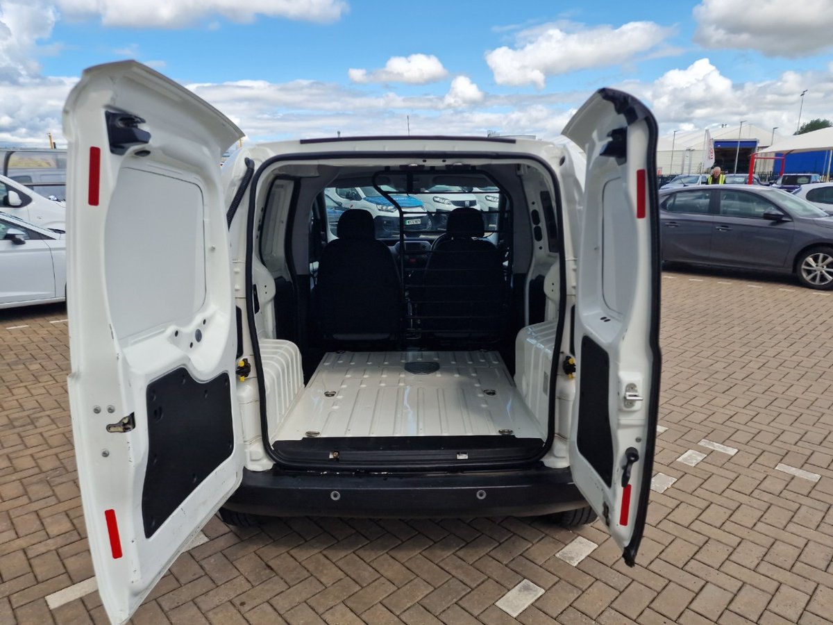 📢VAN OF THE WEEK📢

Used 2017 Fiat Fiorino, featuring:
❄️Air Conditioning
🚨Rear Parking Sensors
🔒Remote Central Locking
⚙️Manual Gearbox and more!

Find out more: loom.ly/KxU_1is

#VanOfTheWeek #UsedFiat #FiatFiorino #FiatVan #AvailableNow #MotusFiat #MotusCommercials