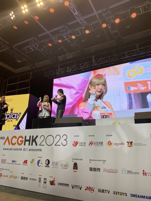 Twitterのコスプレ画像14