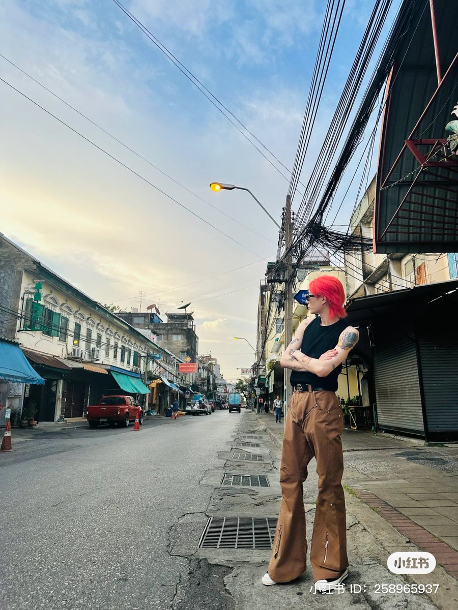 OscarWangTH's tweet photo. [📸] 230831 奥斯卡ØzcarWang 小红书 Update 

ออสการ์อัพรูปภาพในเสี่ยวหงชู 🍭

©️ https://t.co/0en5I0q0rJ

#OzcarWang 
#奥斯卡ØzcarWang
#ØzcarWang  
#奥斯卡  #ออสการ์
#OscarWanginBKK https://t.co/m4wCN7tnIC