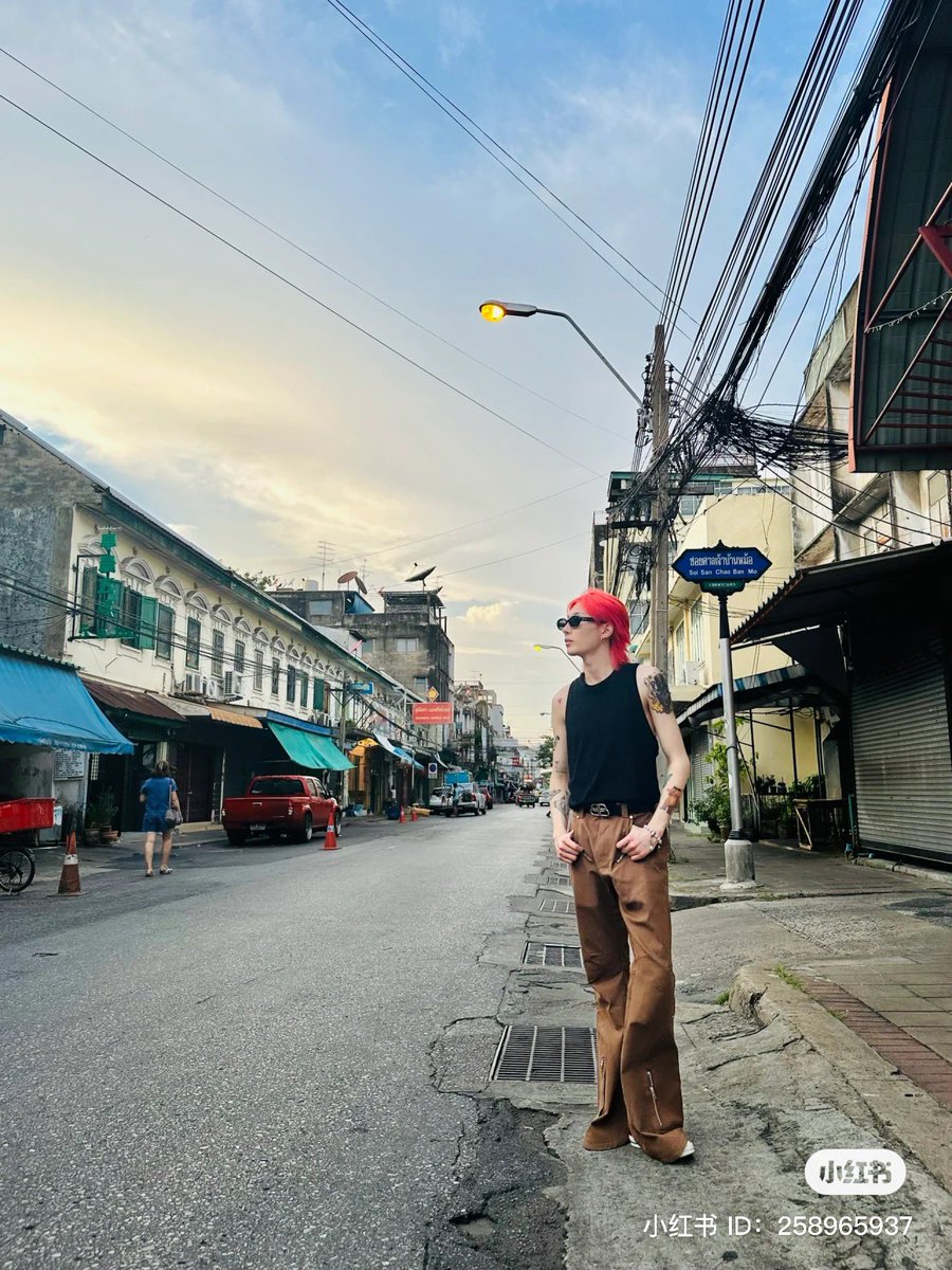 [📸] 230831 奥斯卡ØzcarWang 小红书 Update 

ออสการ์อัพรูปภาพในเสี่ยวหงชู 🍭

©️ xhslink.com/NiuxVs

#OzcarWang 
#奥斯卡ØzcarWang
#ØzcarWang  
#奥斯卡  #ออสการ์
#OscarWanginBKK