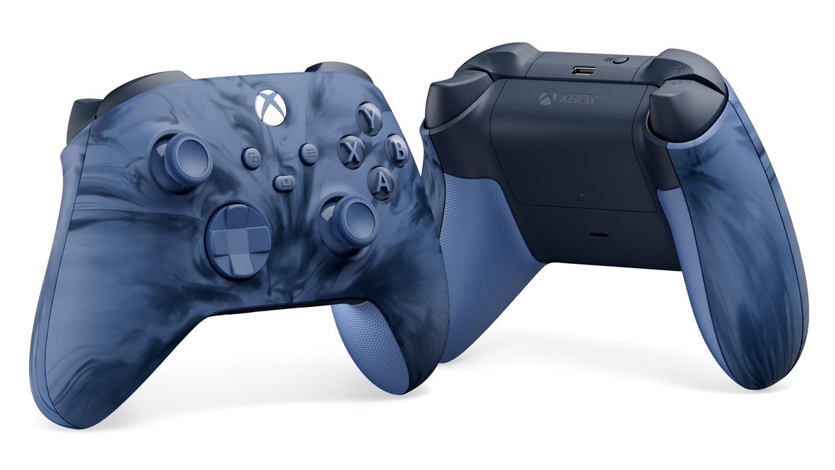 MakgSnake's tweet photo. New Xbox Stormcloud Vapor controller which also unlocks a new dynamic background.
Aaah shit, here we go again. ๐
#InstantBuy #ControllerFreak https://t.co/szT1CbDK76