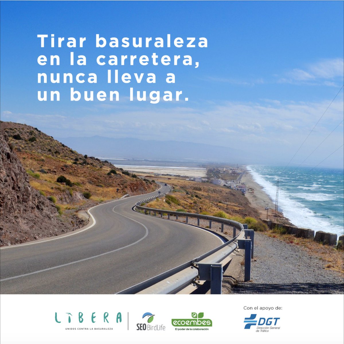 AsocParqueDunar's tweet photo. Cada vez es más difícil no ver basuraleza en las cunetas. Los residuos que tiramos tienen un gran impacto en el medio ambiente. Por eso, desde el Proyecto LIBERA, con el apoyo de la DGT, queremos concienciar sobre el impacto de la basuraleza en las cunetas de nuestras carreteras. https://t.co/qpgWATissE