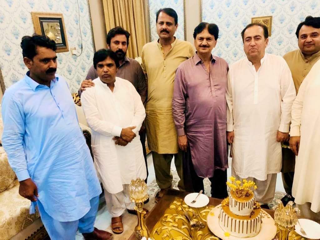 MunirChandioPPP's tweet photo. #PakistanPeoplesParty Devisional General Secretary #SBA #MPA Mumtaz Ali Chandio Sahab Activities at #PS_35 #NaushehroFeroz.
@mumtazchandiomp @BBhuttoZardari @AseefaBZ @MasroorAChandio https://t.co/KlxCYfC34c