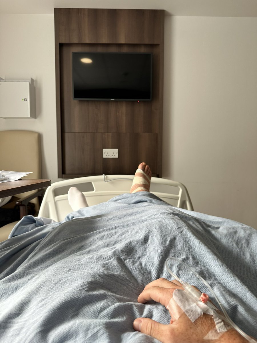 Made the decision to have ankle surgery after 2 years of difficulties. I’m told it went well, so looking forward to being back out there soon and playing (hopefully) pain-free - ready for a big season! <a href="/BracknellTownFC/">Bracknell Town FC</a> ❤️🖤❤️🖤