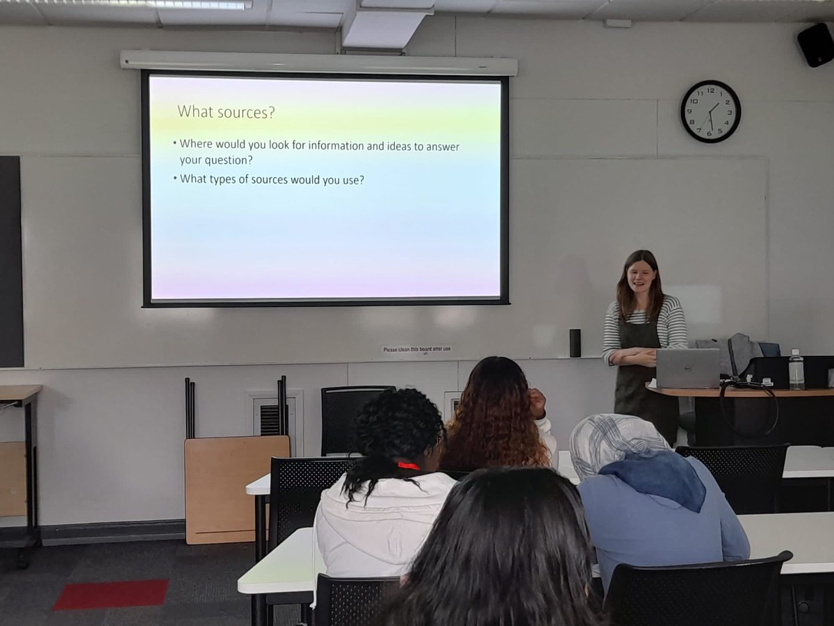 UoL_Contextual's tweet photo. Our @UoLLibrary skills team are sharing all of their top tips for reading and utilising sources at University! #RFESS23 https://t.co/Cx6Lw1xVPn