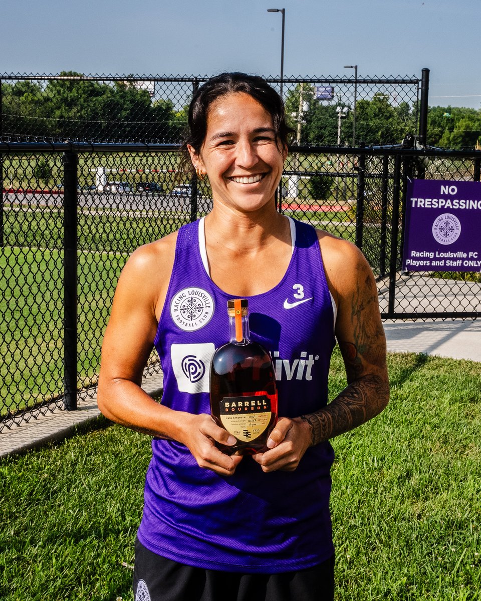 RacingLouFC's tweet photo. Cheers to @zeezee_w on her birthday! 🥳🎂

To celebrate, she received a bottle from our friends at @BarrellBourbon! https://t.co/UdoM1j3563