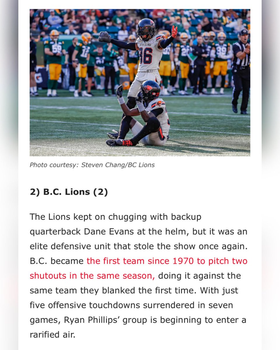 ryan_4real21's tweet photo. I appreciate those giving defenses love. A lot of media are keeping defensive success under wraps or they’re blaming offenses for not executing. But sometimes defenses are just better and executing at a higher level. S/O to my staff and players for their work and commitment ✊🏾🙏🏾 https://t.co/KYIhO7PBV9