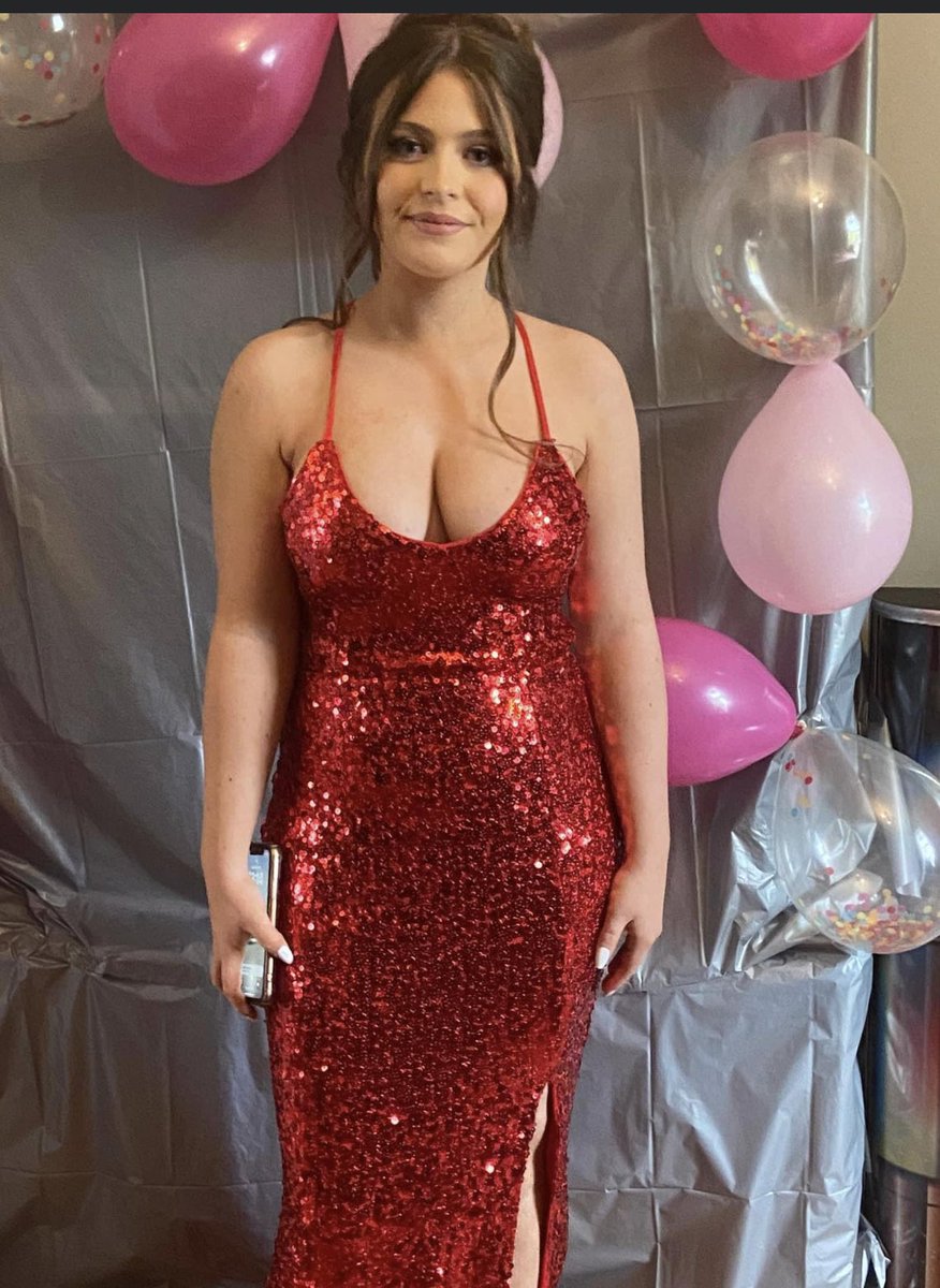 Healyhack's tweet photo. BREAKING: The two teenagers killed in a horror crash on their way to their debs in Co Monaghan have been named. They are Dlava Mohammed (16) and Kiea McCann. @IrishMirror https://t.co/cR323VPdH2