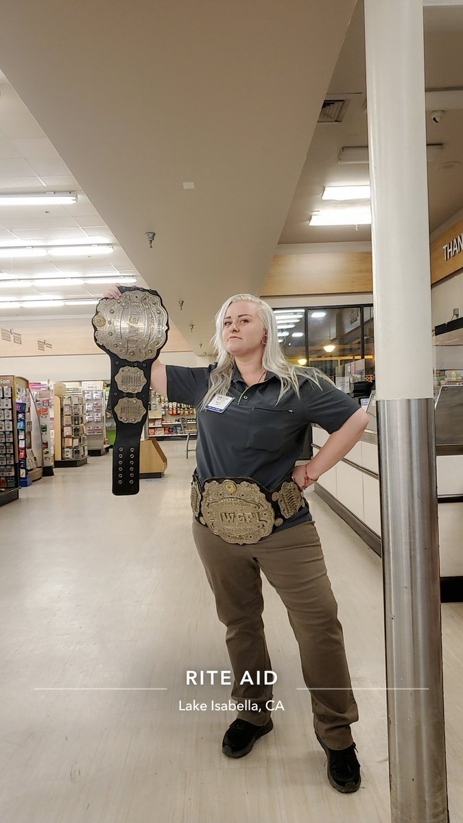 Alisha Nicole🍓 tweet media