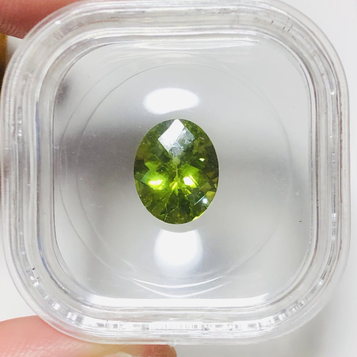 専用です♡新作♡極♡宝石質ペリドット♡ 水ブレス 8月なのでペリドット見せてください