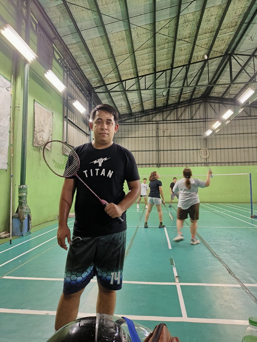 CjILOCTO's tweet photo. Raketa naman 🏸🏸🏸 papawis 😊👌 https://t.co/mxmt8E5qLY