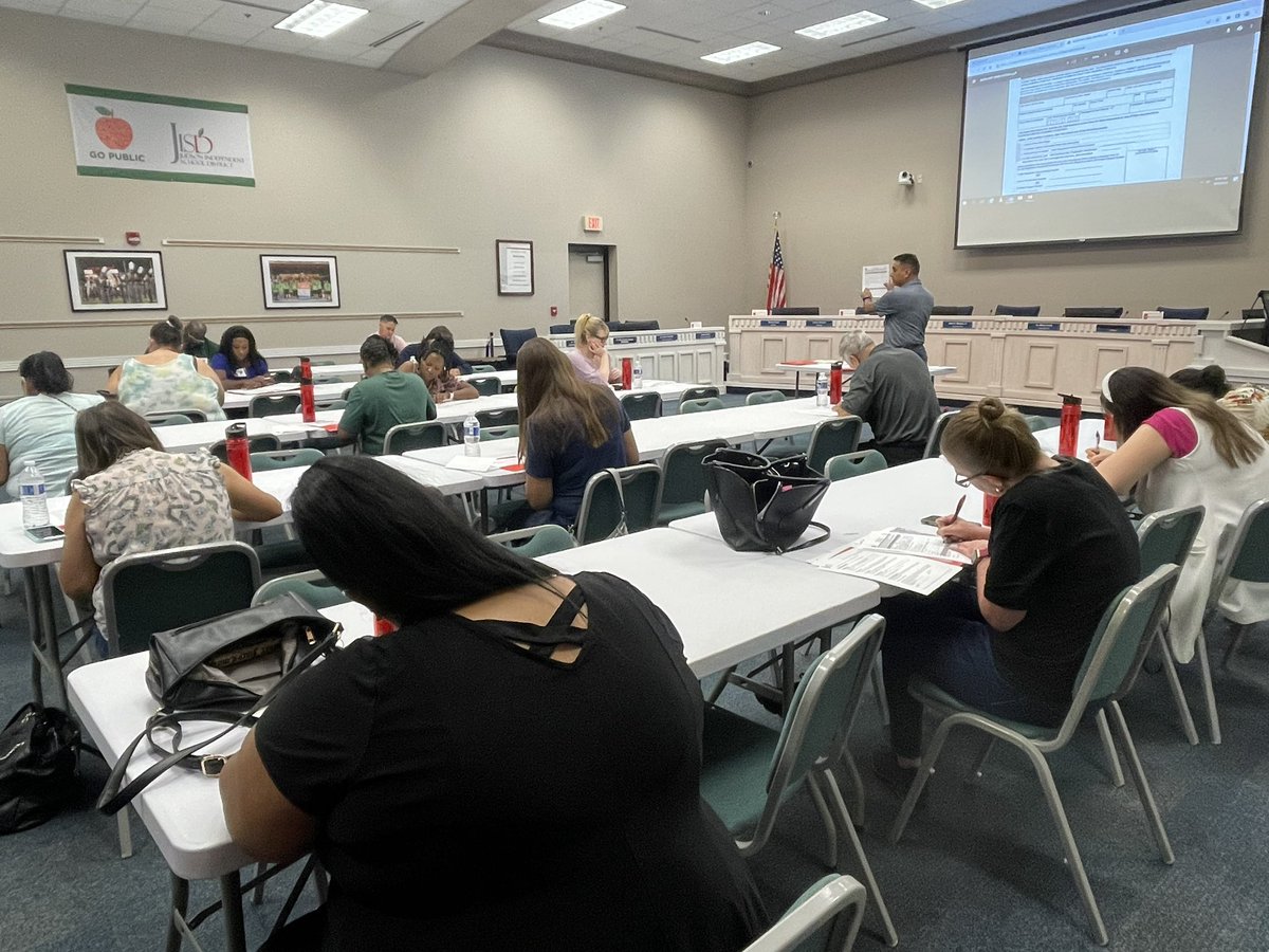 This morning we welcomed new <a href="/JudsonISD/">Judson ISD 🍎</a> staff members ‼️ We are so excited to have you join our family. #Judson