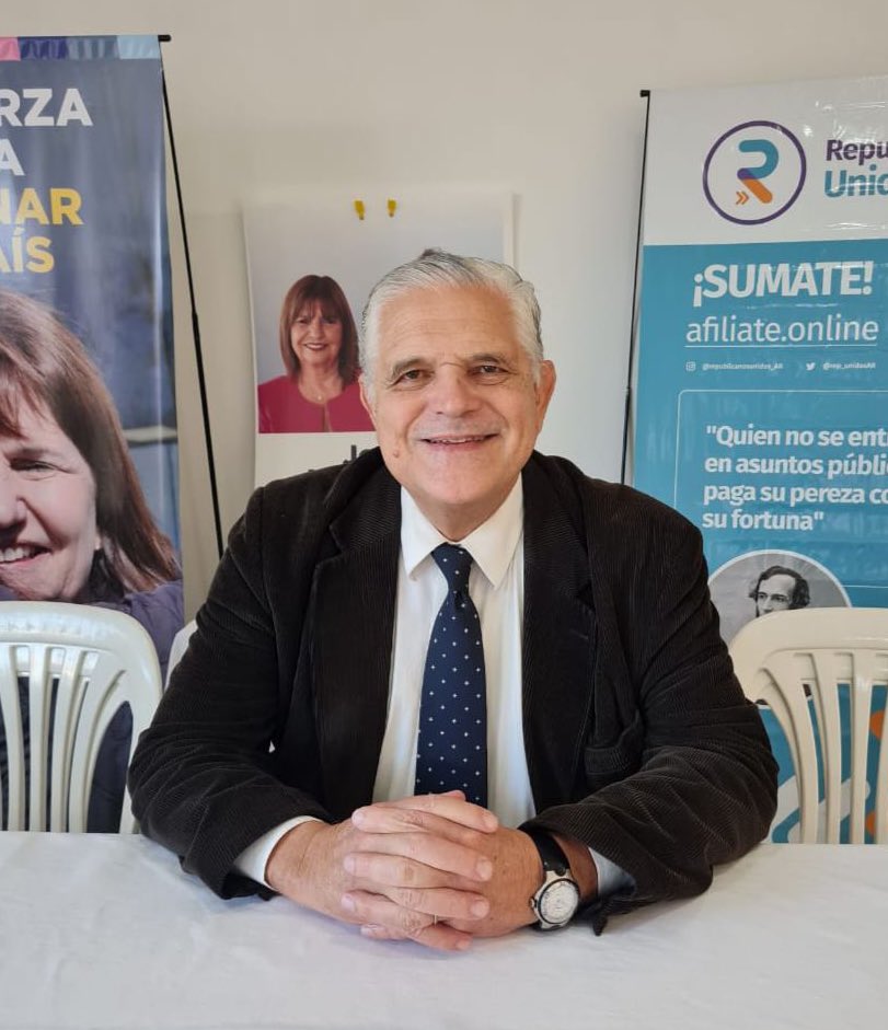 rlopezmurphy's tweet photo. Sonrían amigos, este mes comienza el fin del populismo, la ineptitud, y la desidia kirchnerista, en las urnas.

El futuro es CO-LO-SAL 🇦🇷 https://t.co/XCs8vwIKy6