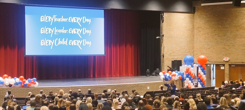 Welcome Week Kick Off with New Hires has been AMAZING! 💙♥️💚💜