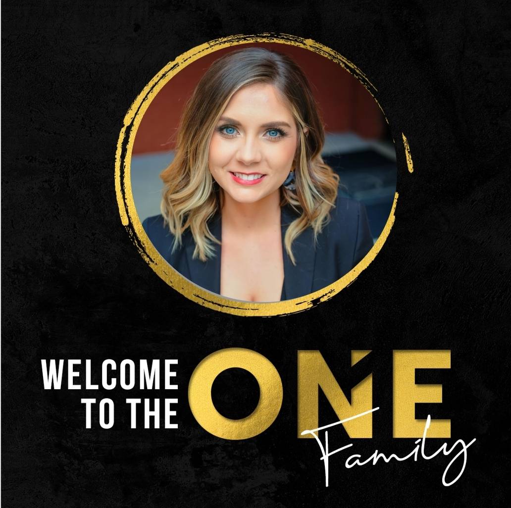 RealtyONESav's tweet photo. Welcome to the Realty ONE Group Inclusion team Realtor Sharon Owens! Sharon was referred by #ONEteam agent Jessica Gordon. Sharon is a proud wife and DAWGS fan.
Thank you, Sharon, for choosing our #UNbrokerage.
🎉®️☝️🏡🏈☕️🎉
#RealtyOneGroupInclusion
#WakeUpToWin https://t.co/Y8oi3adSl7
