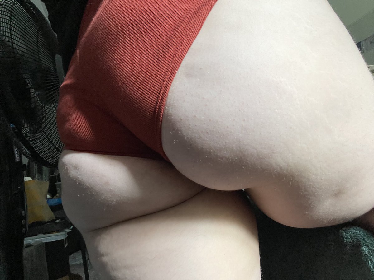 piper_starrr's tweet photo. Opinions on the new underwear? https://t.co/EfgJGObXg9