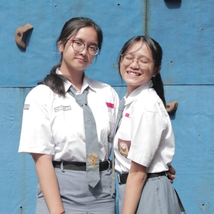 452291_'s tweet photo. appreciation post buat Nadya, my literal ride or die.

from muncul to depok 🥹🫶🏻 https://t.co/dYHtowSrKD