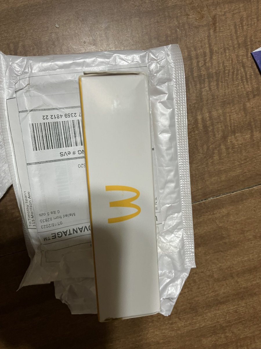 PaaSDev's tweet photo. Not sure if i can put #MiNiFi on a chicken nugget https://t.co/J5xMiPBDNY