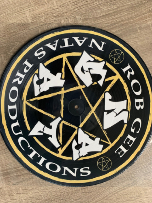 MVC38829108's tweet image. New arrival: Rob Gee - 25 Years Of Ecstasy You Got What I Need (12&quot; Vinyl) #RobGee #25YearsOfEcstasyYouGotWhatINeed #vinyl #cds