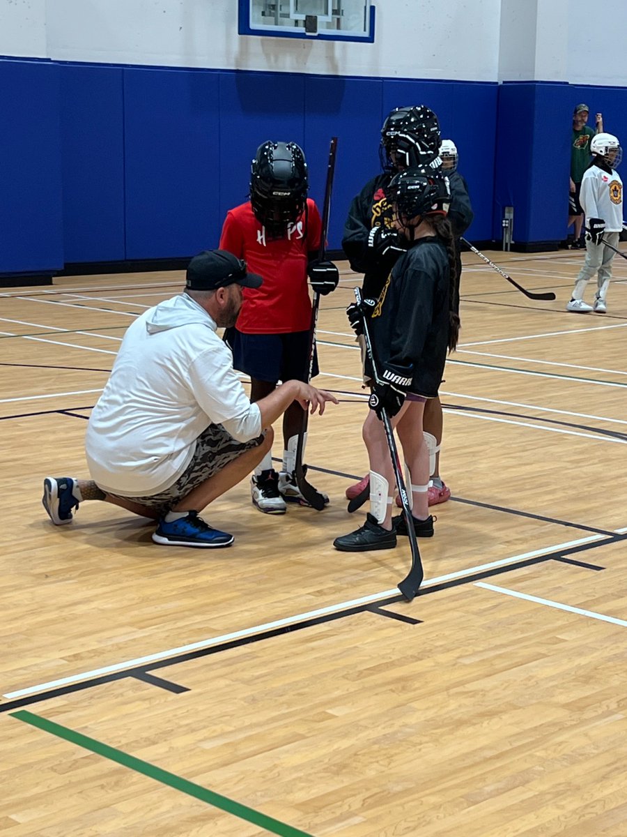 LPCHockey's tweet photo. 🏒 LPC is excited to partner w Peel Children’s Aid Society, bringing hockey to many children &amp; youth! 🎉  🌟For the complete story, visit https://t.co/I7kgrZOLRq https://t.co/GTJxcSVd3d