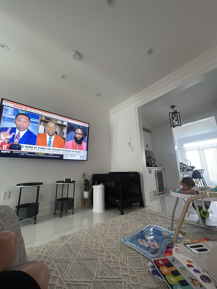 #StevenASmith youngest fan!