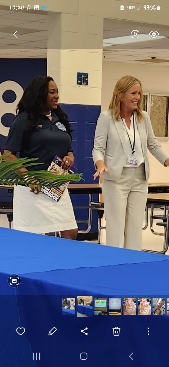 Dr. Davis stopped by to wish Austin Road Middle School well on our first day of school! #winningforARMS #winningforkids #henrycountyschools