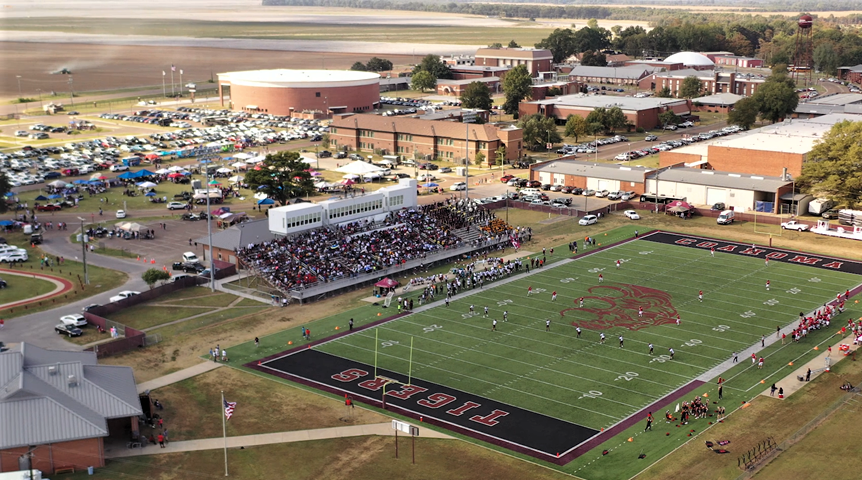 CoahomaSports's tweet photo. We're getting closer and closer to kickoff with each passing day! We can't wait to watch Coach Metcalf's Tigers π
defend this field!
#CCCFootball | #CoahomaProud https://t.co/4MMK9Meyxo