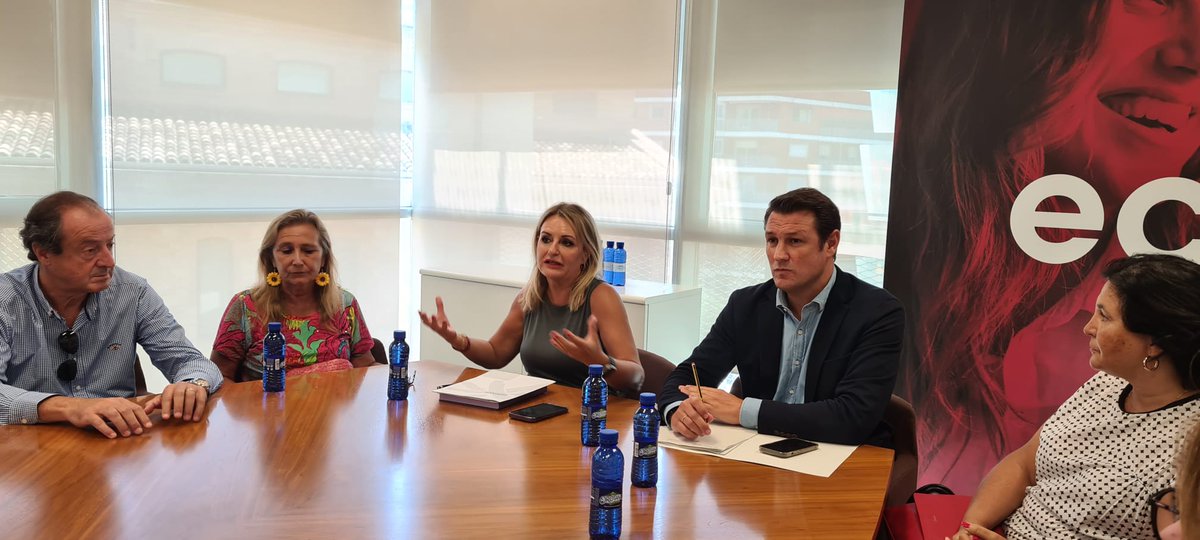 😃¡Viaja con #BonoViajeCV a partir de septiembre!

📌El día 1 se reparten nuevos códigos entre los solicitantes para viajar a partir del día 18.