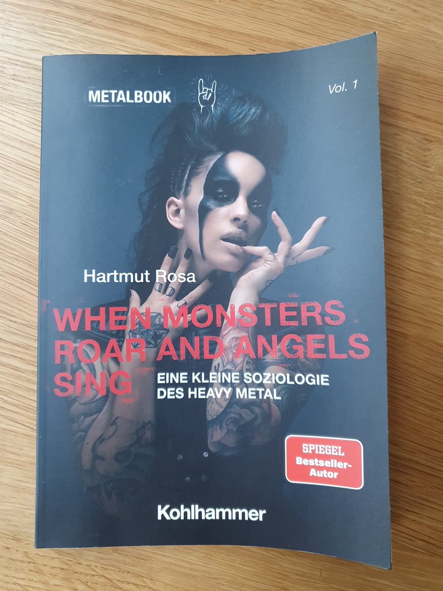 a_distant_ship's tweet photo. Warten auf #Wacken - am besten mit der kleinen Soziologie des #HeavyMetal von dem wunderbaren Autor #HartmutRosa. https://t.co/cSky6gKTF2