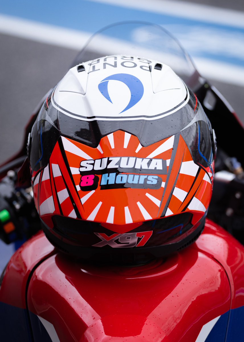 Spoiler Alert 🚨🤩
Casco especial para una carrera única!
Special helmet for a unique race!🇯🇵🎌
#suzuka8hours
#Honda #HondaRacingCorporation #HRC