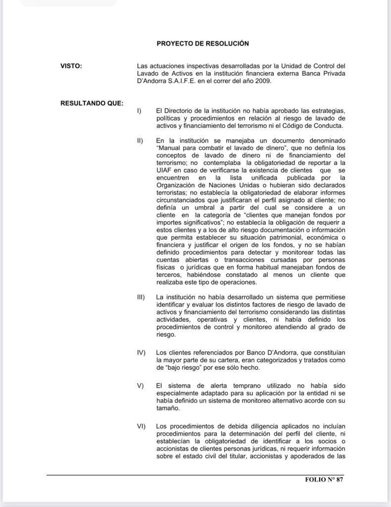 EPreve's tweet photo. 🔴"FALLAS GRAVES"

➡️Reporte del BCU señala que BPA Uruguay -presidida por Eduardo Ache- carecía de política anti lavado, no controlaba fondos de clientes ni identificaba riesgos
➡️Odebrecht utilizó BPA Uruguay para pago de millonarias coimas en la región
➡️Hoy LA TAPADITA 9.30 https://t.co/tcosDX8B4j