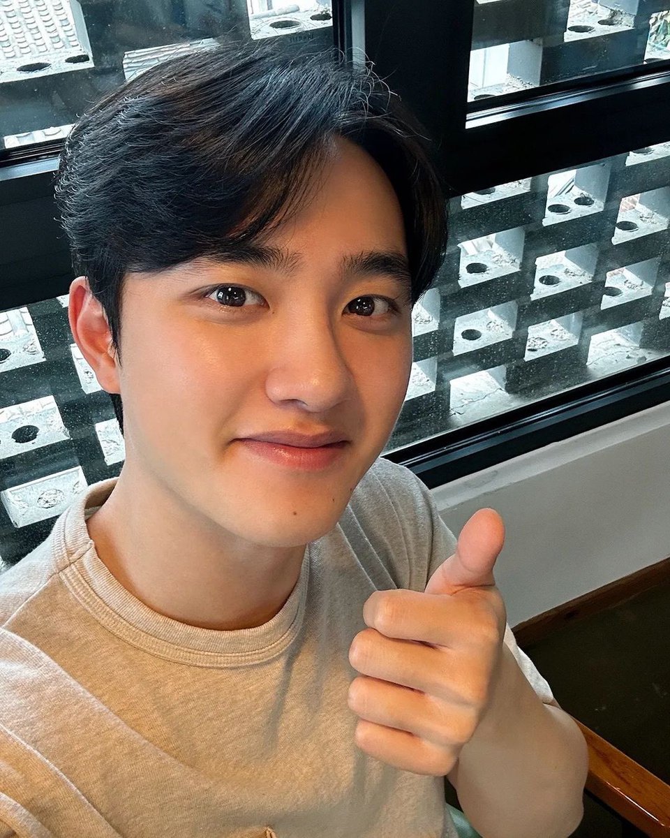 knockknock0408's tweet photo. D.O. - sm_actist ins
@weareoneEXO https://t.co/0oKfhJt1Im