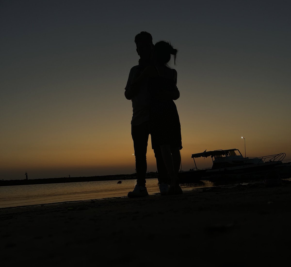 Sen bana yaslan ömrüm ❤️‍🔥