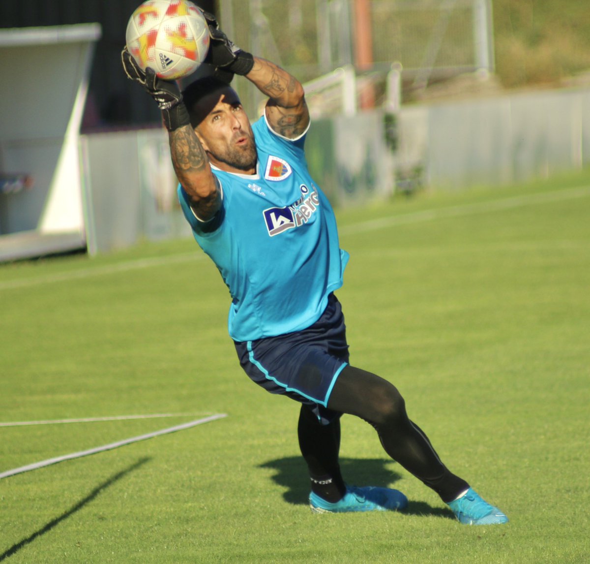 Dorron13's tweet photo. Seguimos con la puesta a punto 🔴🔵
Preseason 23/24. @cdnumancia https://t.co/CePJRAJLeh