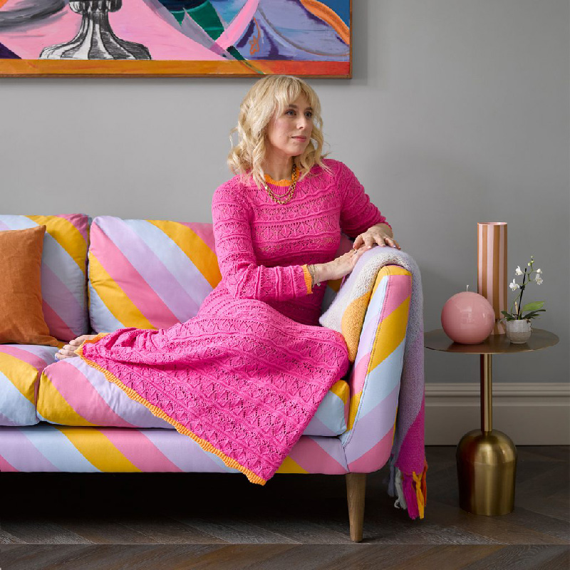 ExchangeNG1's tweet photo. Rainbow Warrior - At Home with Olivia Rubin - Read more: https://t.co/tvHkDwMUcn
#sofadotcom #sofas #sofasolutions #designtrends #interiordesign #homefurnishings #homedecor #homeinspo #itsinnottingham #theexchangenottingham https://t.co/V0nMpd8btC