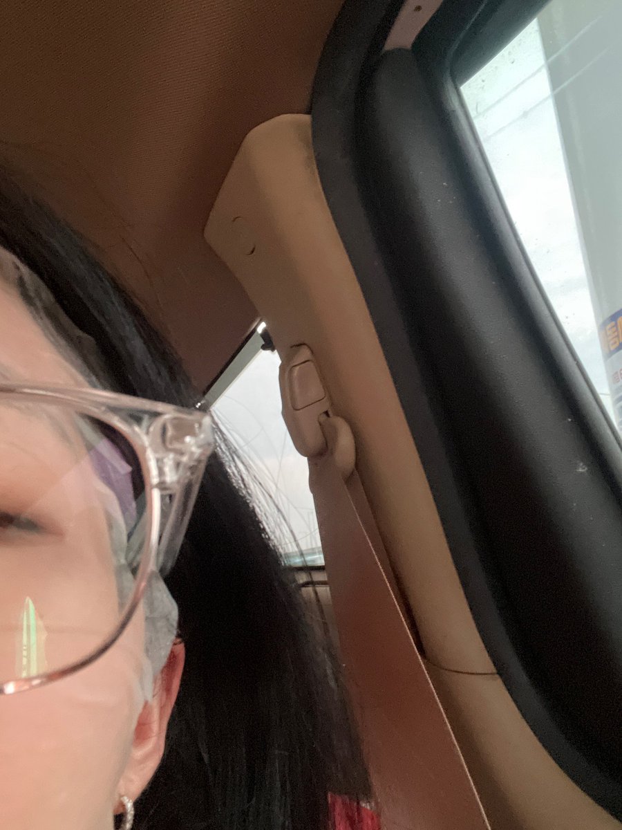 kkongtaem's tweet photo. HERE'S SOME PHOTOS FROM CHAEY'S BUBBLE! I will continue to post them, CRAXY will always be 5 and crowns want a clearer statement from you @CRAXY_BRUCE...
#CRAXYISFIVE #BRINGBACKCHAEY #bringbackchaey #craxy #chaeY #chaey #ChaeY #CRAXY #craxyisfive https://t.co/Vt7zBCCu92