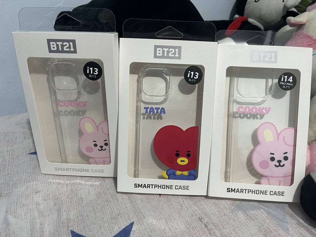 CheolWon17's tweet photo. Here na sila Madam @BwiMeldz 
Hindi talaga halata kung sino bias natin eh🤭🤭🤭

#TaCook #Taehyung #JungKook #TaeKook #KookV #Tata #Cooky https://t.co/6AXmWanNVO