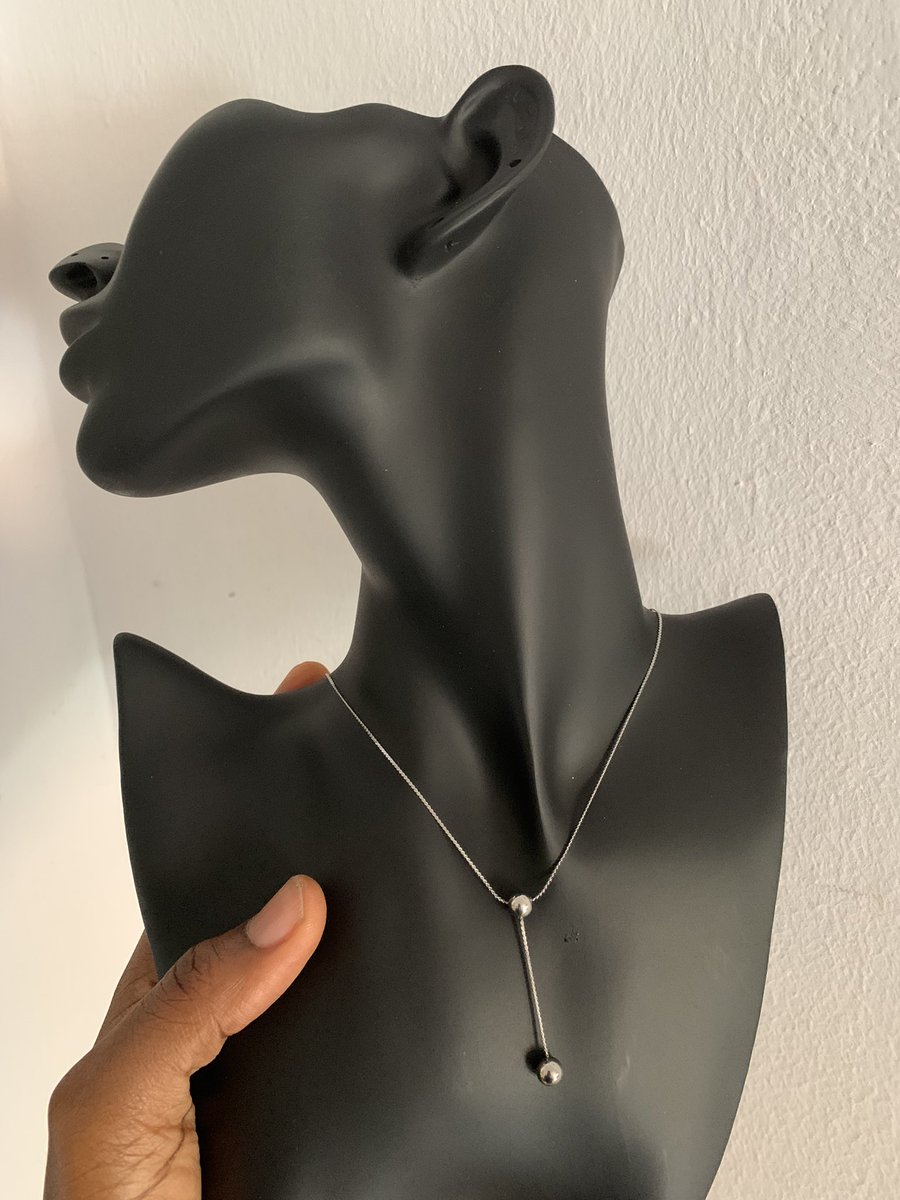 lenahaccessorie's tweet photo. Your everyday simplicity… #nontarnishjewelry #stainlesssteeljewelry 
Price: ₦1800 
Flat rate on all slides https://t.co/7Vb44IuhfD