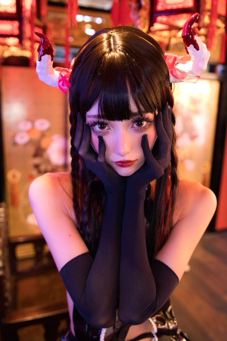 コスプレイヤーしろさきのTwitter画像30